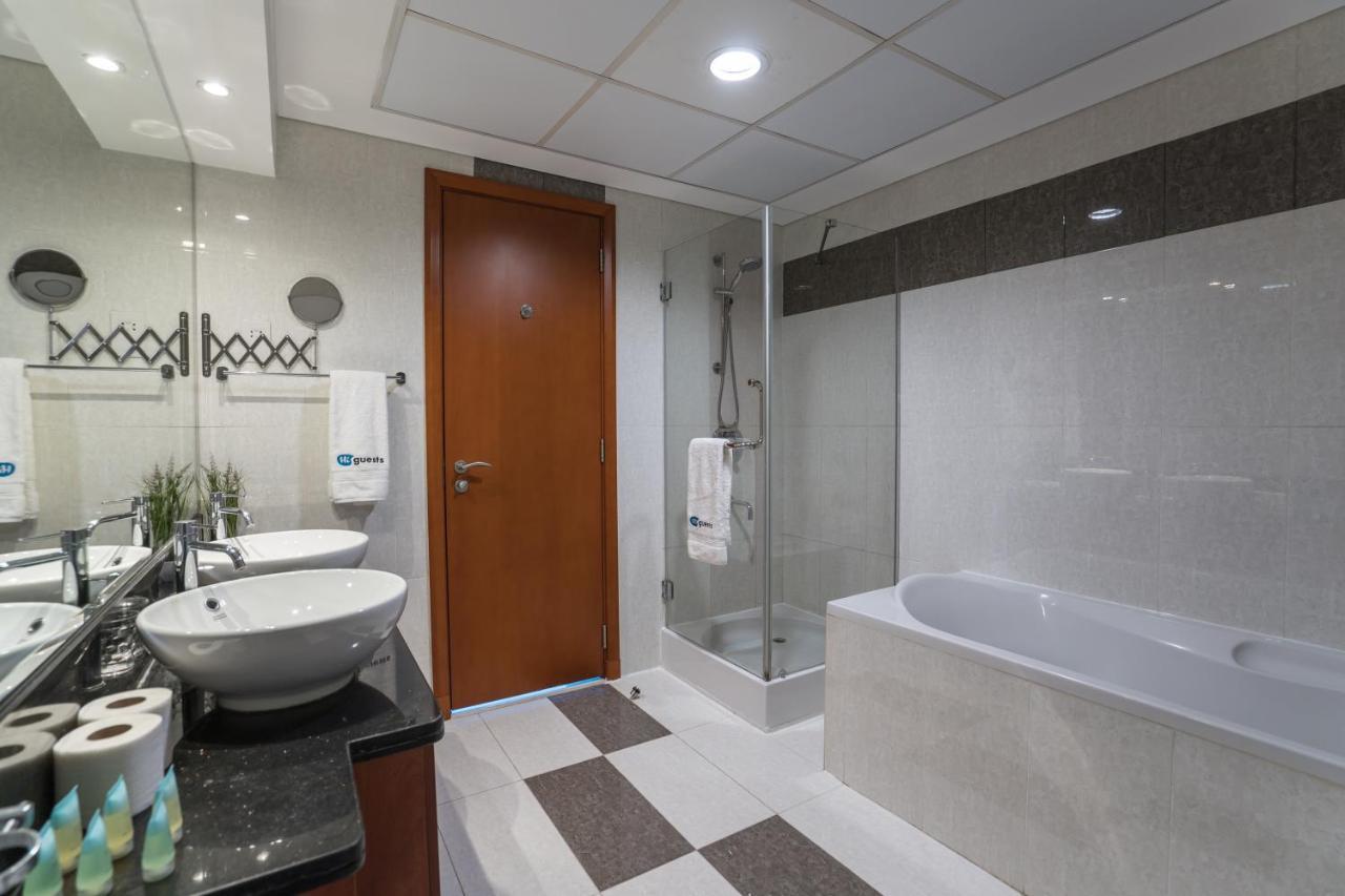 Higuests - Luxury Apartment In The Iconic Park Towers Dubai Exterior photo